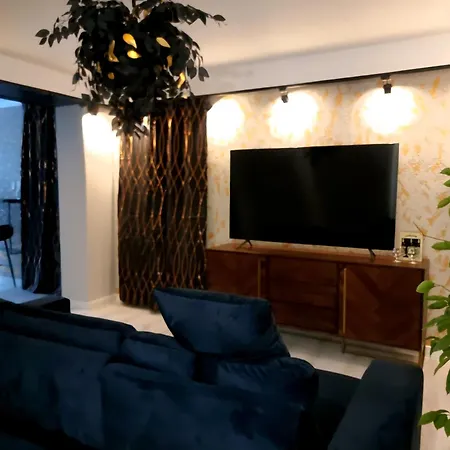 Glamour Vox - Romantic Jacuzzi Escape - Cluj-Napoca - Near Bt & Cluj Arena Kluž