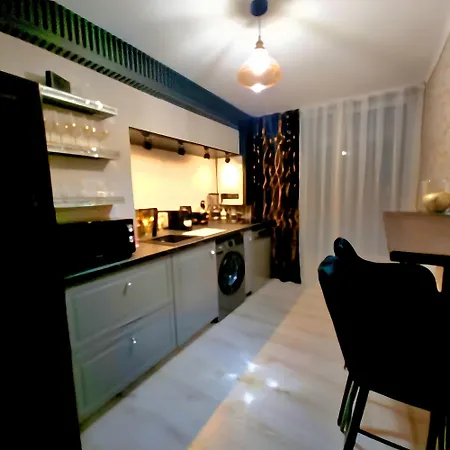 Apartmán Glamour Vox - Romantic Jacuzzi Escape - Cluj-Napoca - Near Bt & Cluj Arena