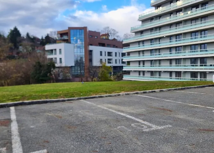 Glamour Vox Private Jacuzzi * Cluj-Napoca