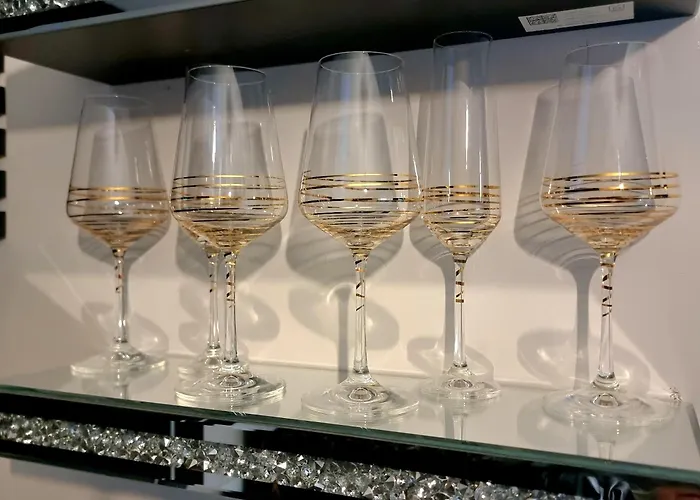 Glamour Vox Private Jacuzzi Lägenhet *